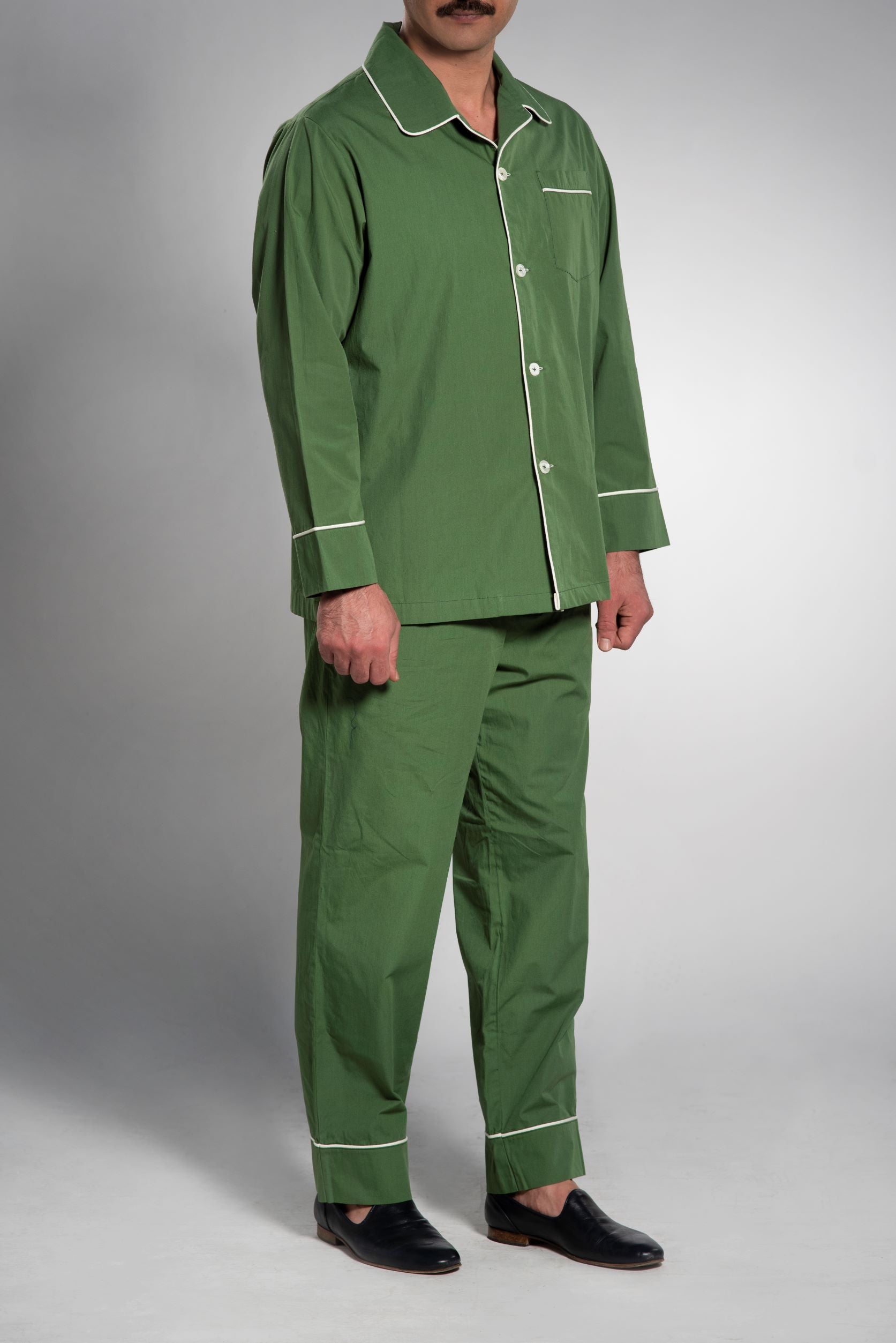 Klassische Herren Pyjamas Baumwolle-Popeline Grün Uni